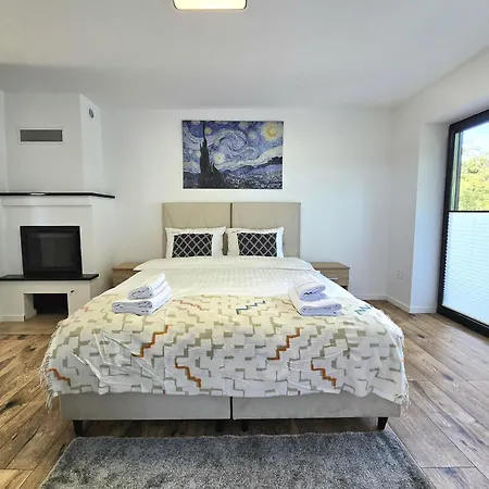Mazurski Z Cegly Nad Jeziorem Holiday home *